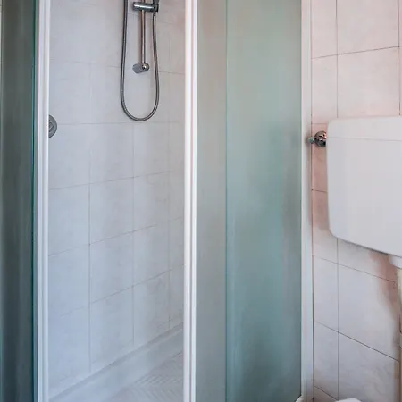 La Calla לינה וארוחת בוקר Monghidoro